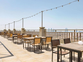 Wyndham Garden Hotel Juffair