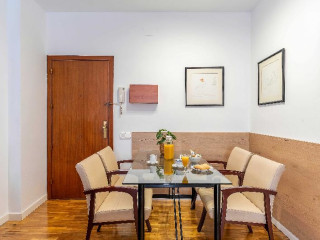 Aparthotel Bertran