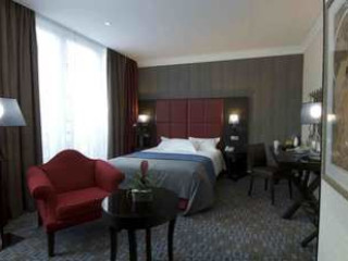 CROWNE PLAZA PARIS REPUBLIQUE