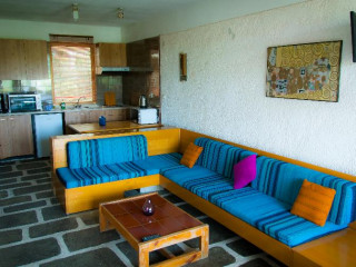 Apollonia Apartments