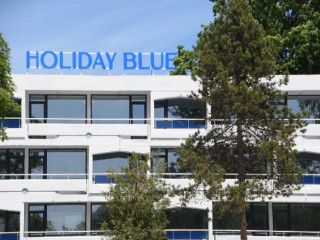 Hotel Holiday Blue
