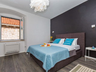 APARTMENT amp; ROOM JOY