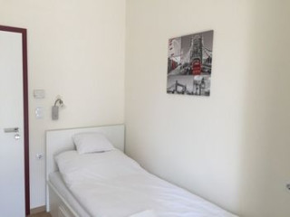 DI VERDI IMPERIAL HOTEL