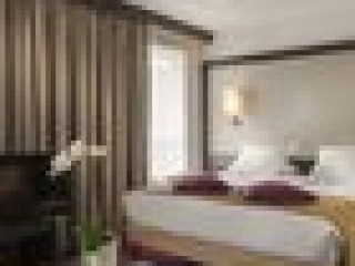 QUALITY SUITES BERCY BIBLIOTHEQUE