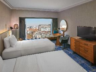 Hilton Frankfurt City Centre