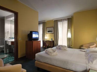UNAHOTELS MEDITERRANEO MILANO