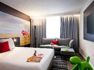 Hotel Novotel Lyon Gerland Musée des Confluences