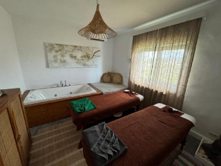 5 Chirpici - Small Traditional Resort..