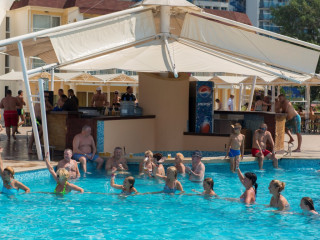 DIT Evrika Beach Club Hotel (Sunny Beach) 4*