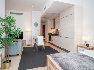 HI GUESTS VACATION HOMES - MARINA GATE TOWER