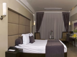 MY HOTEL