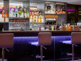 iQ Hotel Roma