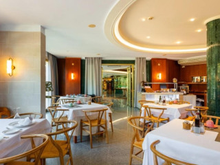 S'Argamassa Palace Suite