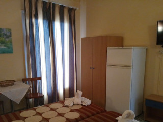 SOFIA ROOMS