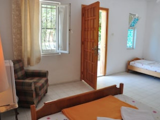 MURSEL PANSIYON GARDEN HOTEL