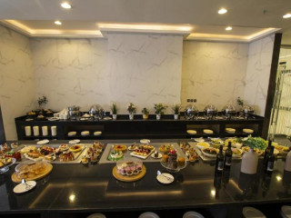 TIME Onyx Hotel Apartments