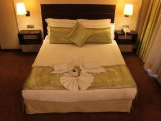 LAZZ HOTEL BY KETENCI