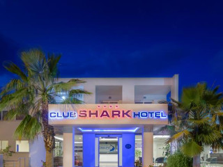 CLUB SHARK HOTEL