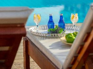 PAVLO NAPA BEACH HOTEL