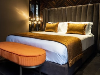 U-Visionary Roma Hotel