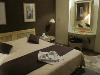 TMK FLORA PARK HOTEL