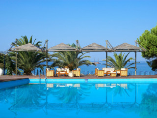 Hotel Kamari Beach