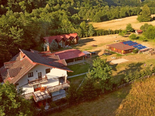 Cabana Turistica Retezat (Rau de Mori) 