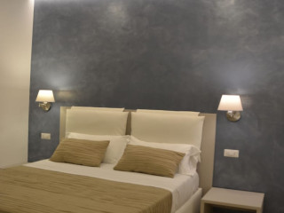 LA PICCOLA PERLA ROOMS