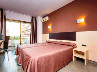 Hotel California Palace