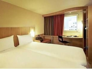 IBIS PARIS ALESIA MONTPARNASSE 14EME