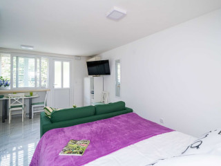 APARTMENT LANETA