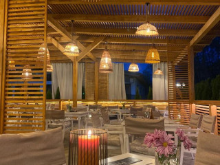 HOTEL YARA.