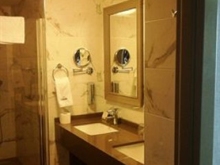 CIHANGIR HOTEL