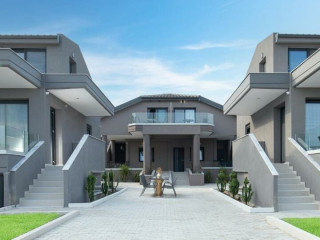 Mykoniatika Villas
