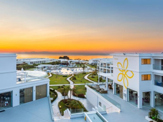 Sentido Asterias Beach