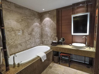 Centara Grand Beach Resort & Villas, Krabi