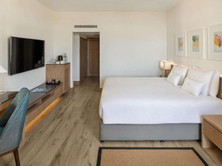 JA Beach hotel and GA Untold Festival