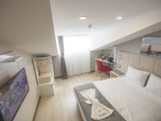 EXPRESS INCI AIRPORT HOTEL