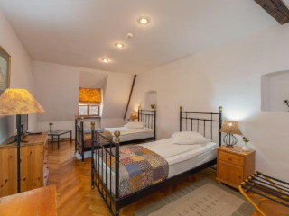 Casa cu Cerb CM