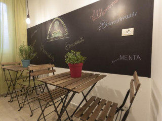 Piazza Marina Bamp;B