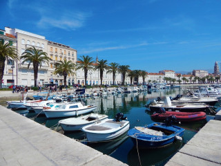 APARTMENT BLAUE ADRIA