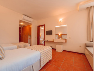 Sundia by Liberty Suncity