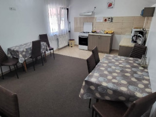 CAMERE DE INCHIRIAT OZON EFORIE.