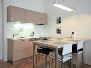 City Castle Aparthotel