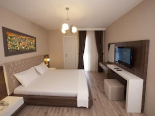 GOLF ROYAL İSTANBUL RESIDENCE