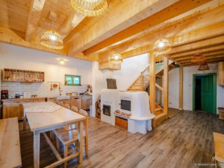 . Dimineti in Cerdac