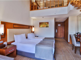 CRYSTAL PRESTIGE ELITE RESORT & SPA