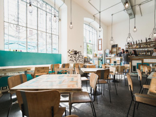 Madama Hostel amp; Bistrot