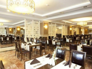 Kamelya K Club