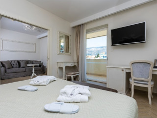 GRAND HOTEL PARK